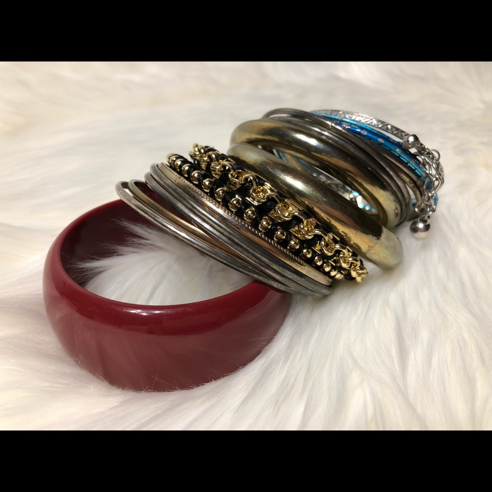 🥂Almost 20 PCS BRACELETS🥂 - Picture 6 of 8